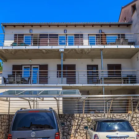 Malerisches Studio-apartment Mit Meerblick, Privatparkplatz, Klima Lägenhet Crikvenica