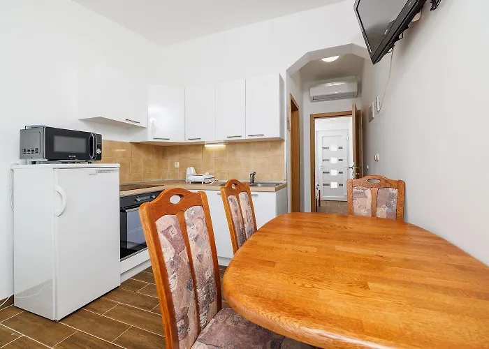 Malerisches Studio-apartment Mit Meerblick, Privatparkplatz, Klima Crikvenica