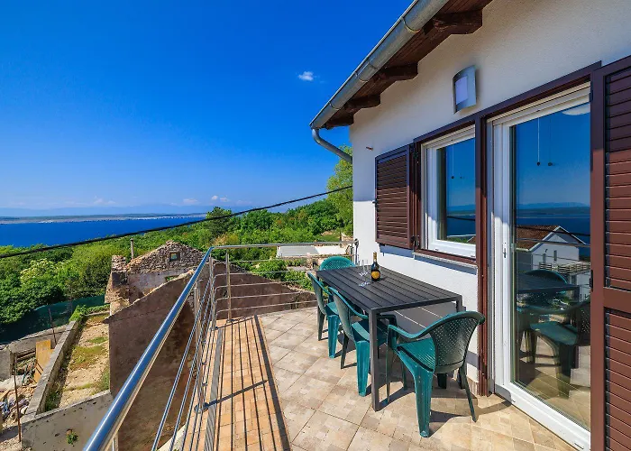 Malerisches Studio-apartment Mit Meerblick, Privatparkplatz, Klima Lejlighed *