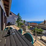 Malerisches Studio-apartment Mit Meerblick, Privatparkplatz, Klima Crikvenica