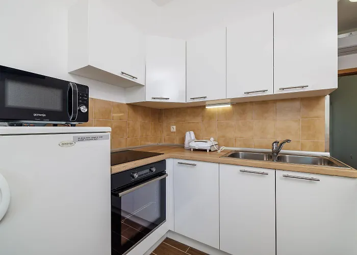 Apartman Malerisches Studio-apartment Mit Meerblick, Privatparkplatz, Klima Crikvenica