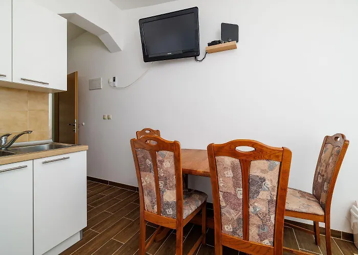 Malerisches Studio-apartment Mit Meerblick, Privatparkplatz, Klima