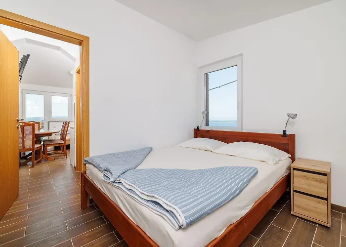 Apartman Malerisches Studio-apartment Mit Meerblick, Privatparkplatz, Klima